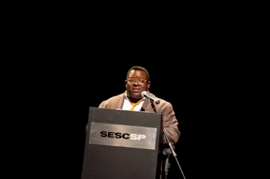 
	Seminário com o artista Isaac Julien, Isaac Julien: Geopoéticas, SESC Pompeia, 2012
